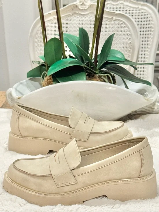 Madden Girl Beige Loafer 9 - Picture 5 of 14